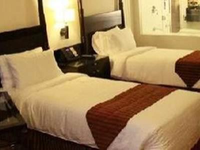 Windsor Rajadhani Hotel Thiruvananthapuram Buitenkant foto